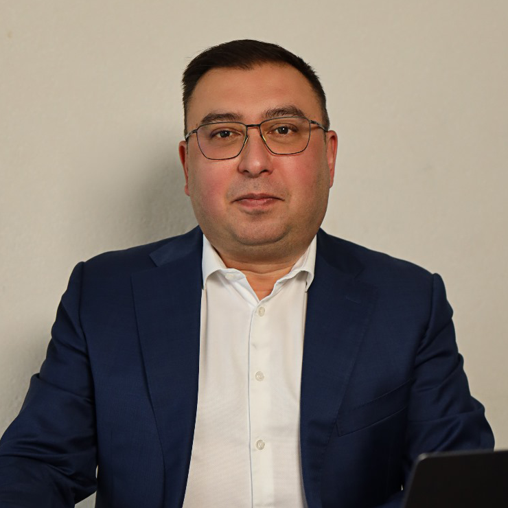 Основатель и CEO